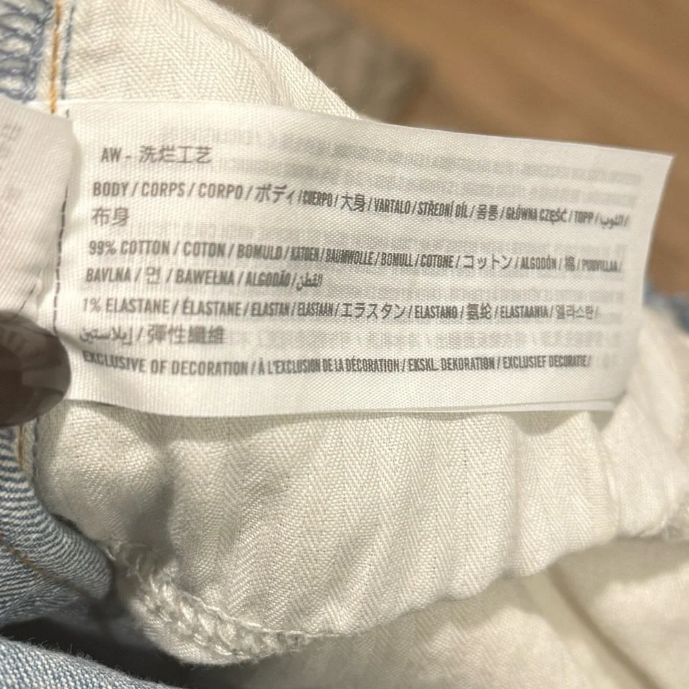 Abercrombie & Fitch Curve Love Ultra High Rise Ankle Straight Jean - Picture 10 of 12
